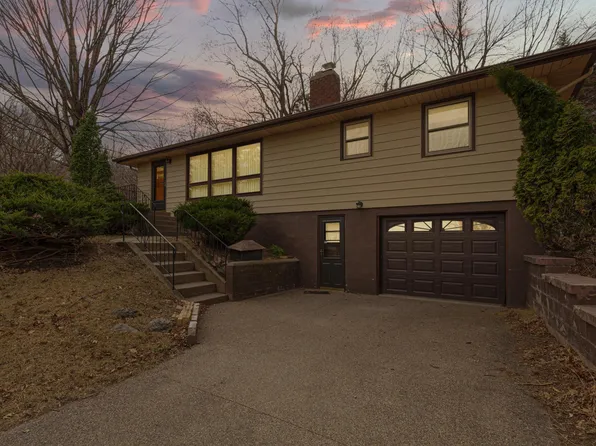8400 Falk Ave, Northfield, MN 55057