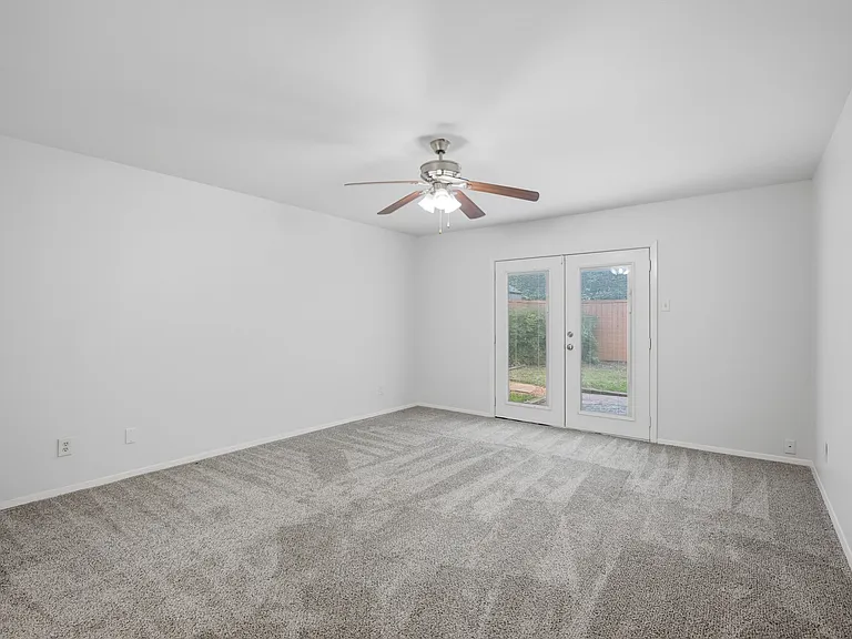 11231 Park Central Pl — Photo 28