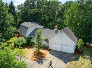 34 Eastland Rd, Longmeadow, MA 01106