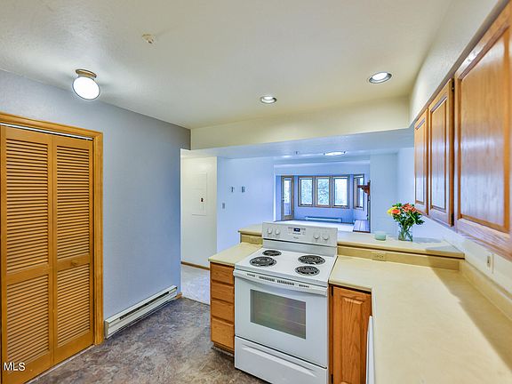 3rd image of 21 Telemark Drive #306