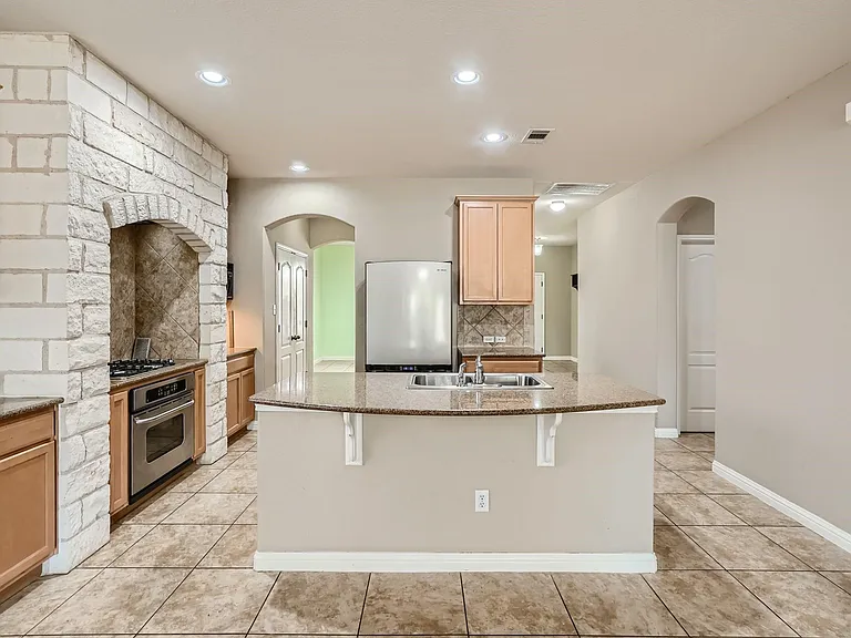 210 Arrowhead Trl — Photo 12