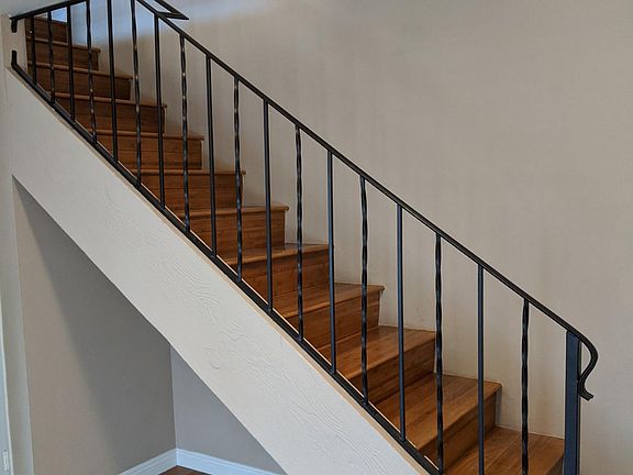 5th image of 615 Lemar Park Dr APT C
