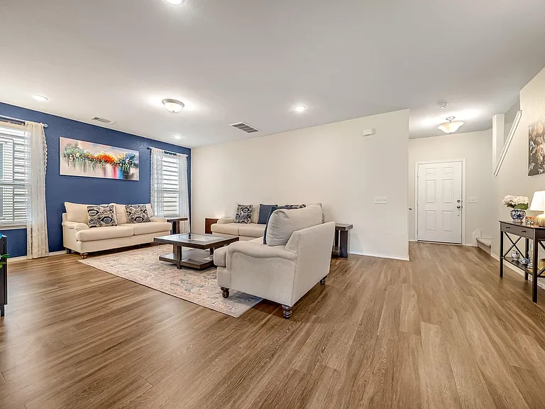 15815 Grey Boulder Dr — Photo 7