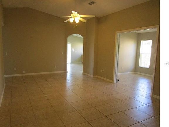 2nd image of 933 Picardy Dr