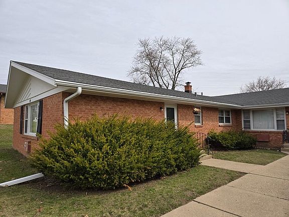 3rd image of 551 Donna Dr