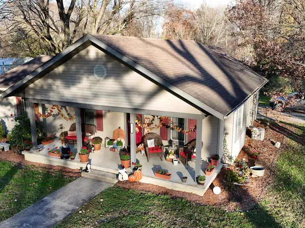 5976 S 475th Rd E, Montgomery, IN 47558