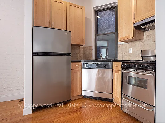 Rented by Copperwood Real Estate | media 2