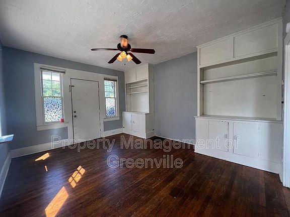 3rd image of 208 E Stone Ave Unit 7