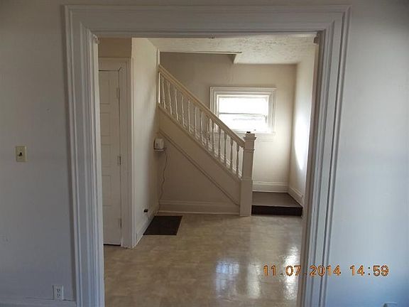 4th image of 1512 Walters St