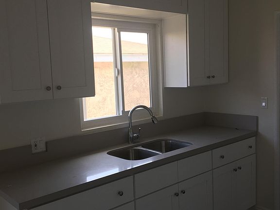 3rd image of 11828 Eucalyptus Ave APT C