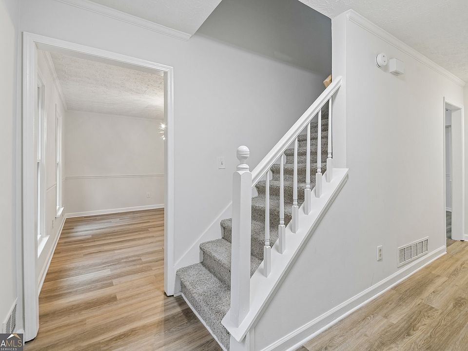 330 Benjamin Cir, Fayetteville, GA 30214 | MLS #10805481 | Zillow