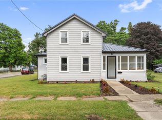 114 Hamilton St, Wayland, NY 14572