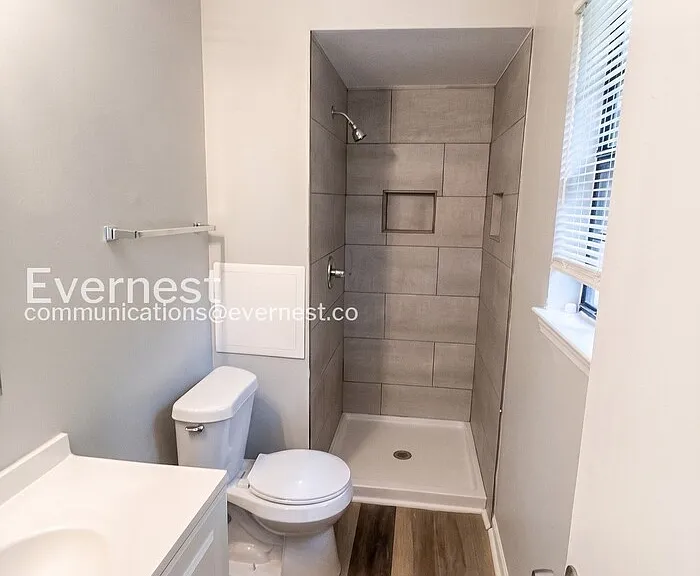 5328 Balboa Ave — Photo 12