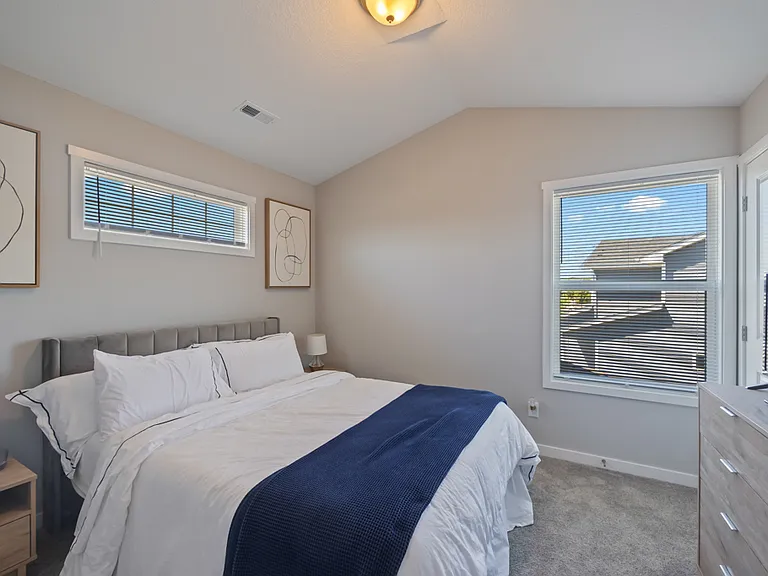 2382 Shadow Creek Cir — Photo 12