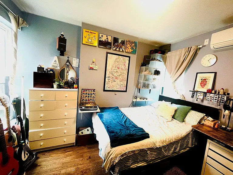 627 Wilson Ave #4 — Photo 5