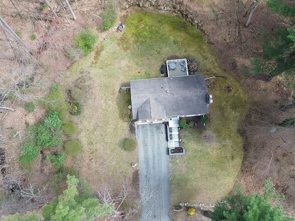 83 Lowell Rd, Westford, MA 01886