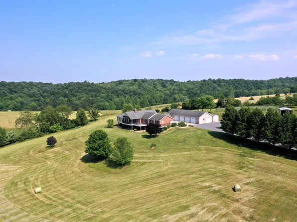 162 Trinity Ln, Staunton, VA 24401