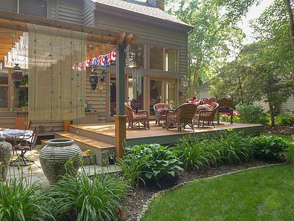 5th image of 1298 Pond Hollow Ln