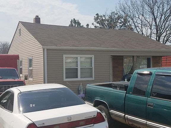 2nd image of 6214 S 41st St