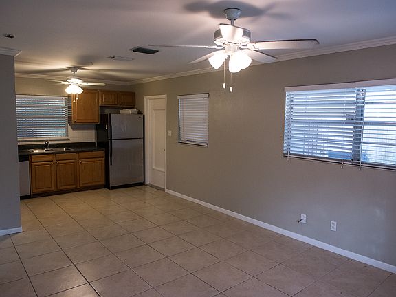 3rd image of 3707 W Tyson Ave