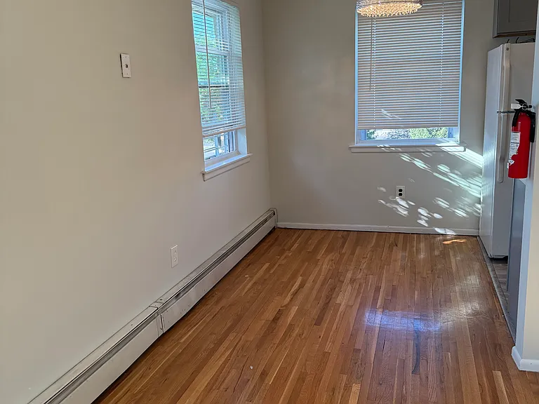 2 Radio Ave #5 — Photo 8