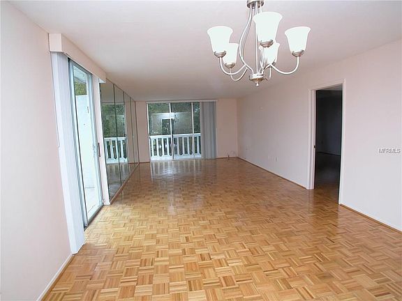3rd image of 2623 Seville Blvd Unit 307