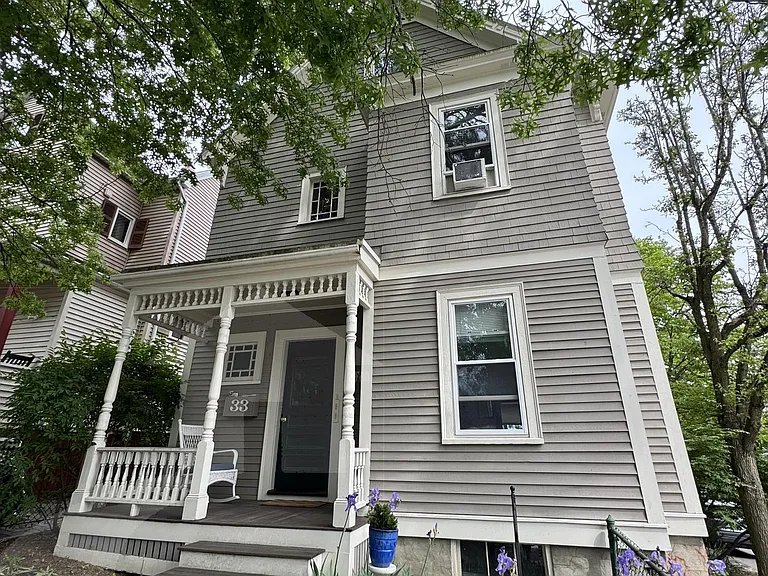 33 Belmont St — Photo 11