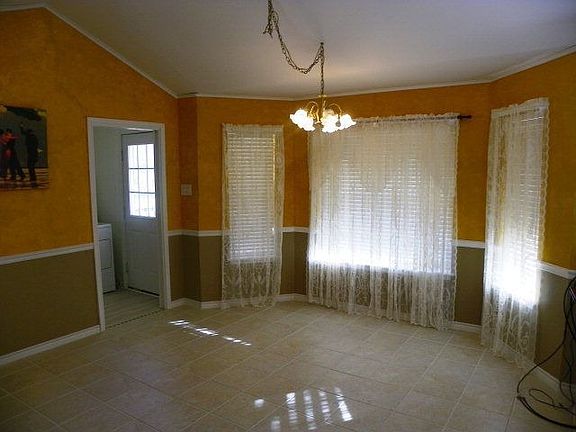 4th image of 816 Stubblefield Dr