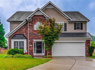 6311 Thornblade Ct, Greensboro, NC 27410