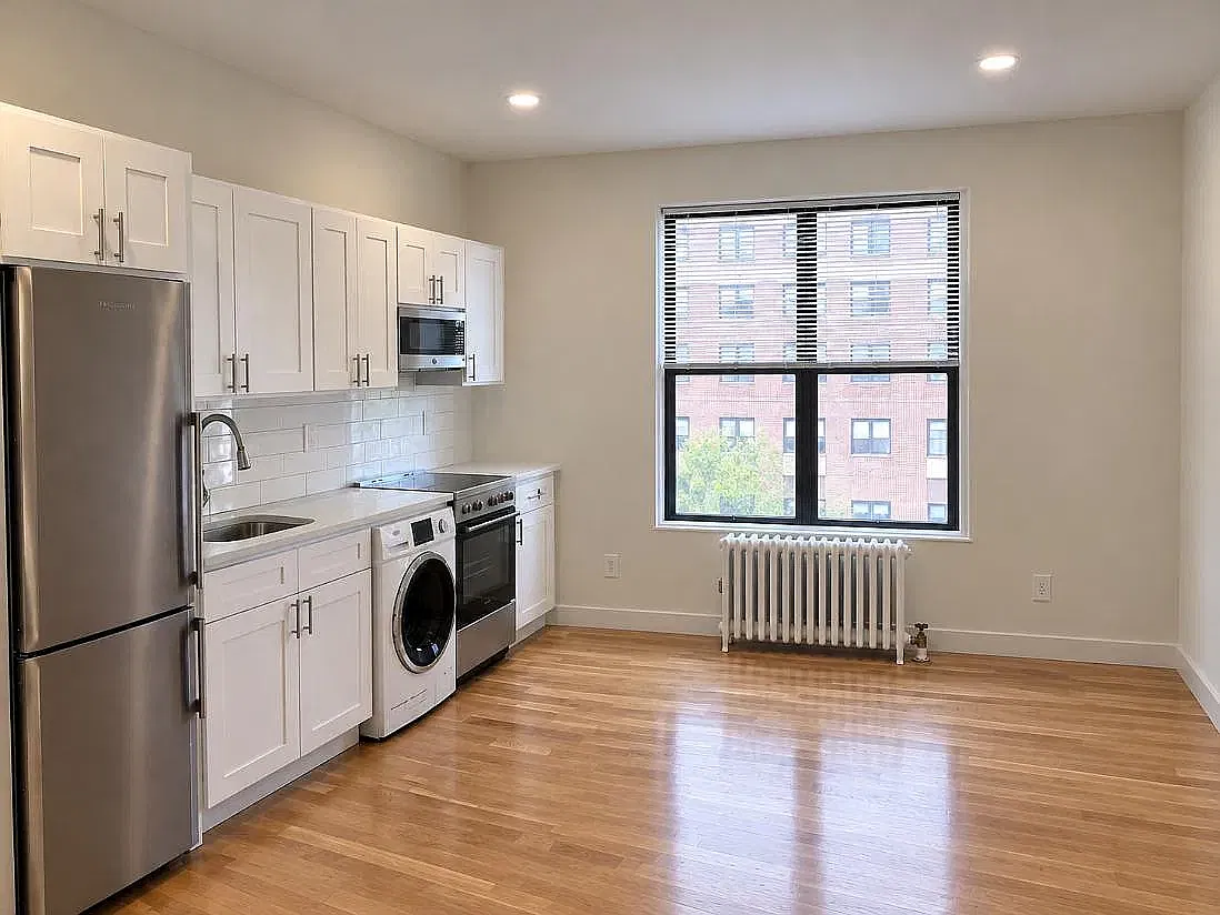 234 East 95th Street — Photo 1