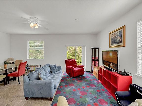 4th image of 1542 Scarlet Oak Loop #C
