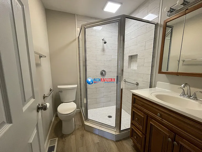 951 Northside Dr — Photo 15