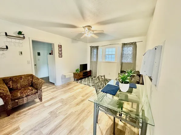 275 Neck St Unit B2, Weymouth, MA 02191