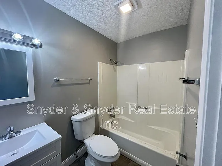 2605 Terrace Ave #8 — Photo 13