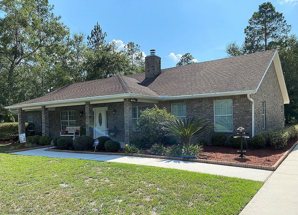 1st image of 6425 SE 161st Ln