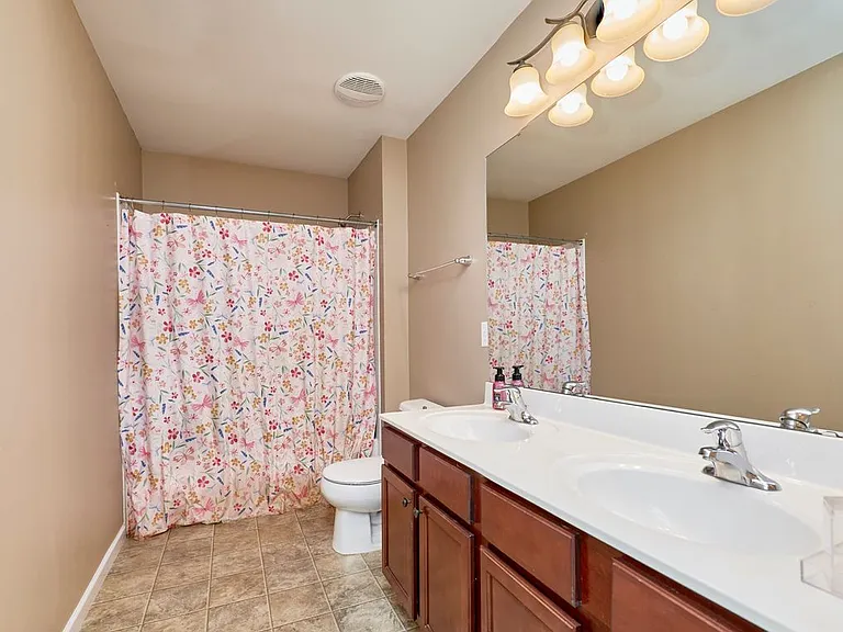 5233 Mirasol Manor Way — Photo 41