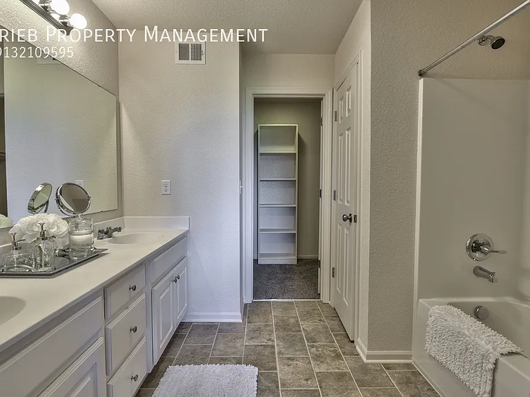 12647 S Prairie Creek Rd #30 — Photo 16