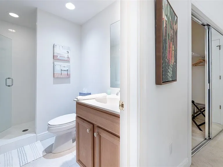 3313 Sunset Key Cir #306 — Photo 8