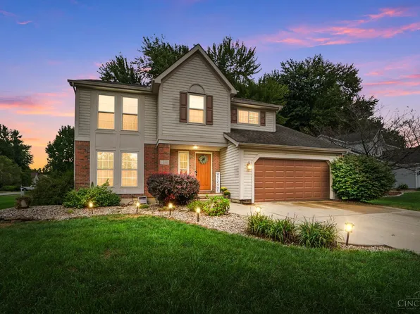 1332 Sprucewood Ct, Amelia, OH 45102