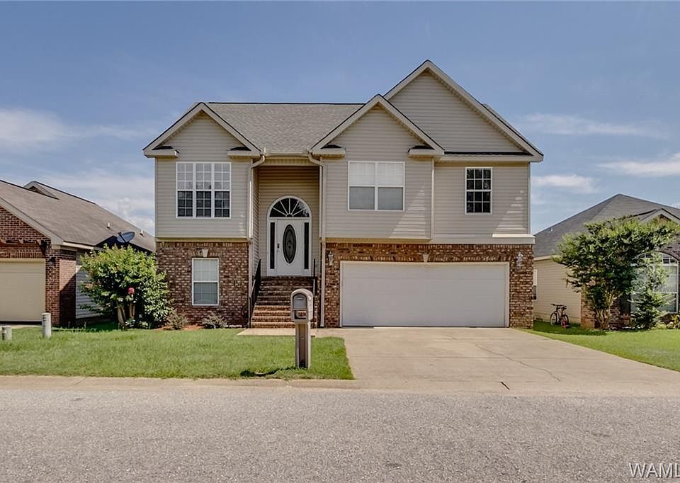 1st image of 2426 Stardust Dr