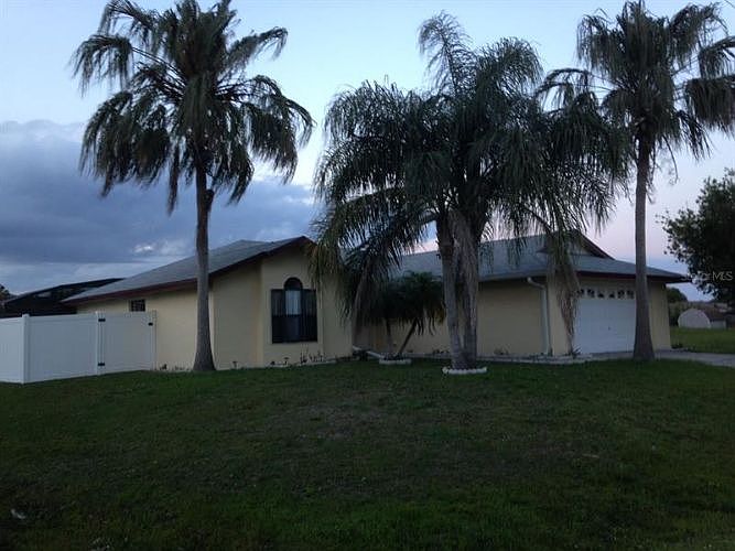 1st image of 756 Leonardo Ct
