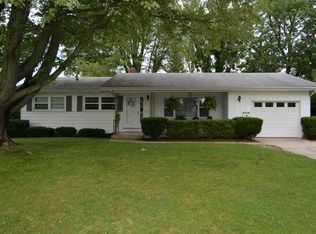 2016 Clarmarnic Dr, Fort Wayne, IN 46815