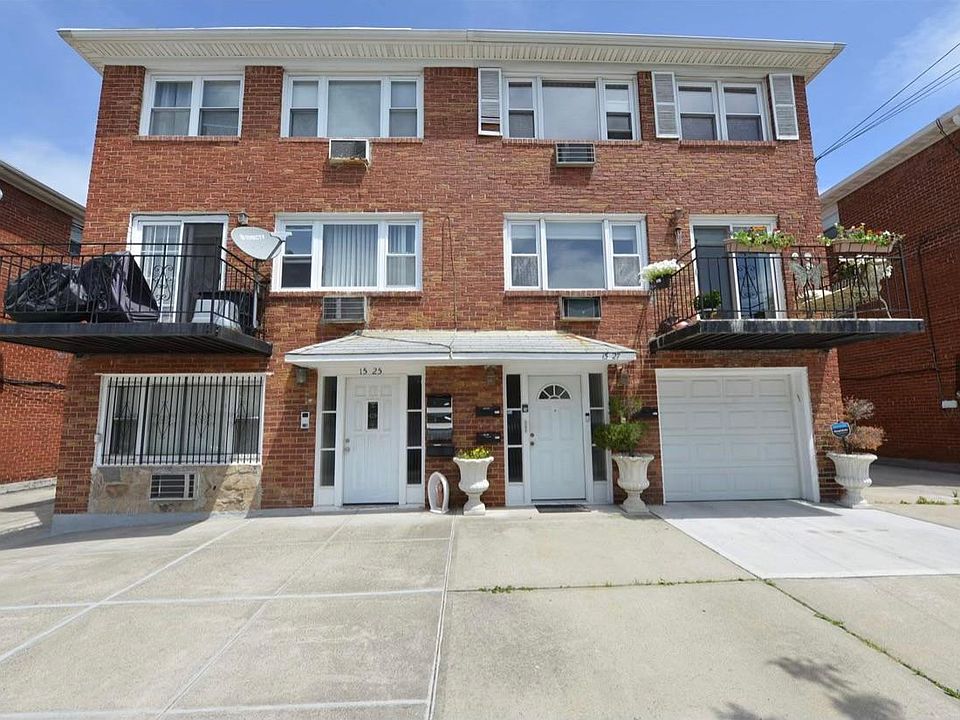 1st image of 1527 209th St #2