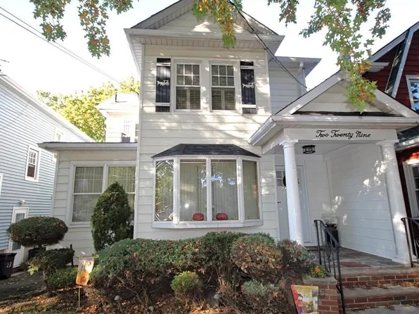 229 Windsor Rd, Staten Island, NY 10314
