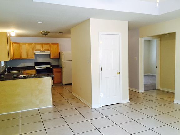 3rd image of 2411 Gulf Ave #A
