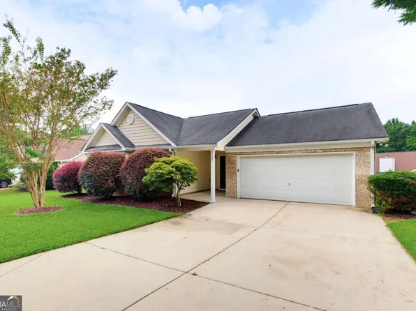 109 Remington Place Dr, Dallas, GA 30157