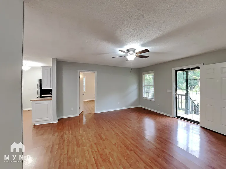6717 San Moore Dr — Photo 7