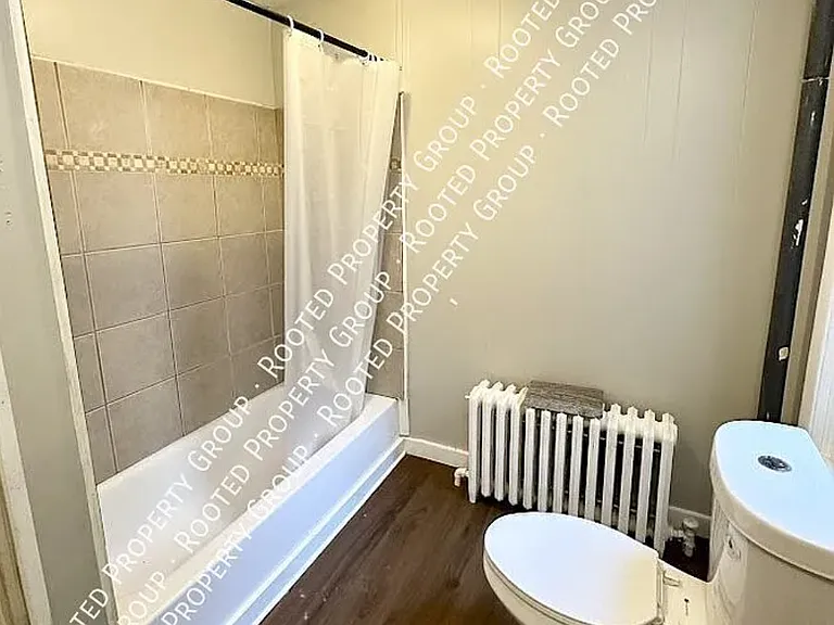 35 11th St #1 — Photo 9