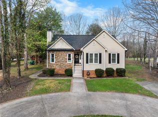 1600 Springfield Way Dr, Clemmons, NC 27012