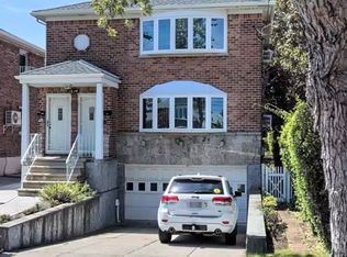 15-14 200th St #2, Bayside, NY 11360